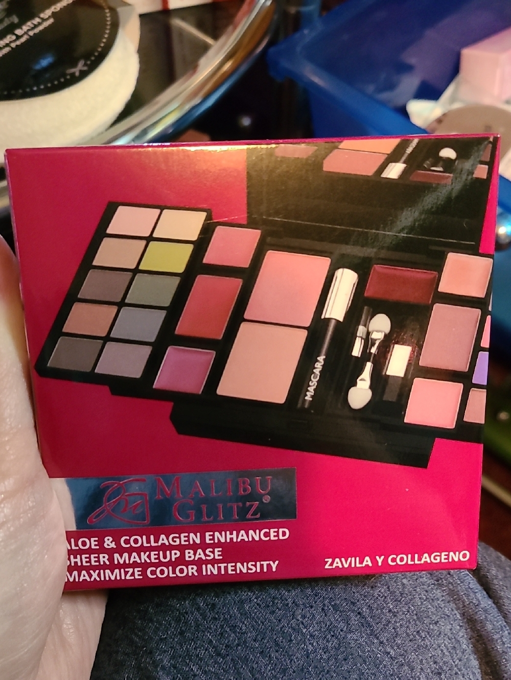 Malibu Glitz Women's Makeup Palette - Pink